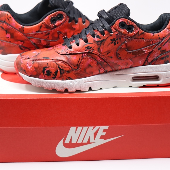 Air Max 1 Ultra Shang Hai Red Floral Roses sz 6 - Picture 4 of 8